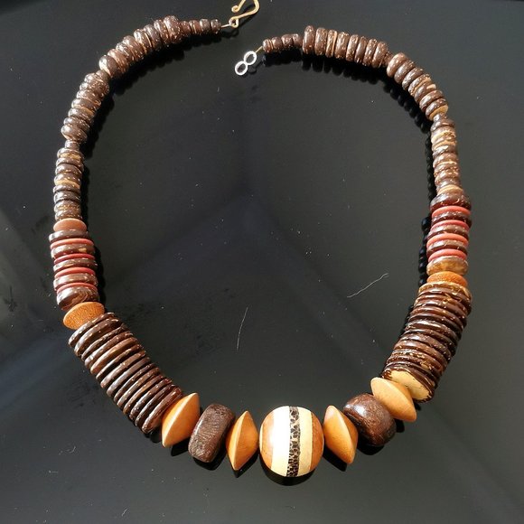 Vintage Boho Chunky Style 80s Coconut and Wooden Beaded Necklace - Picture 1 of 5